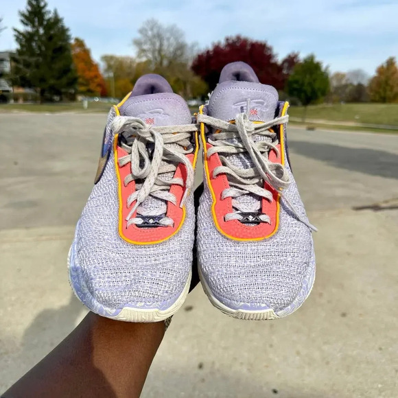 Nike Lebron 20 Violet Frost Men’s Athletic Shoes Size 10 - Picture 6 of 17